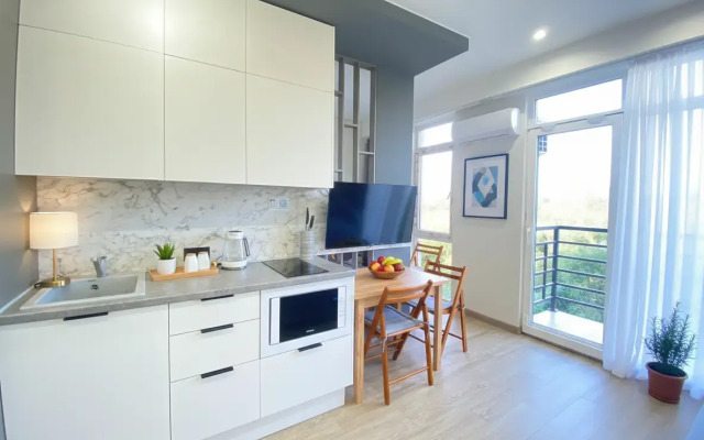 Море квартир с панорамными окнами вид на бамбуковую рощу