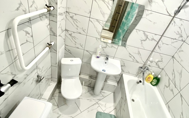 Апартаменты Проспект Молодёжный 33к1