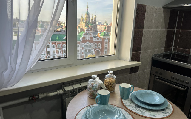 V Tsentre S Shikarnym Vidom Na Naberezhnuyu Bryugge Flat