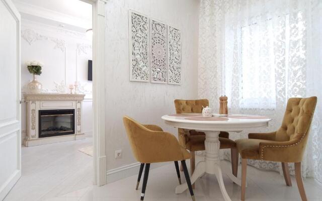 Apart39 U Muzeya Yantarya VIP Apartments