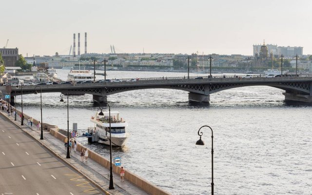 Апартаменты a.m. Rooms Neva Balcony (Angliyskaya Naberezhnaya)