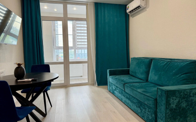 Квартира Новая с Потрясающим Видом из Окна на Город