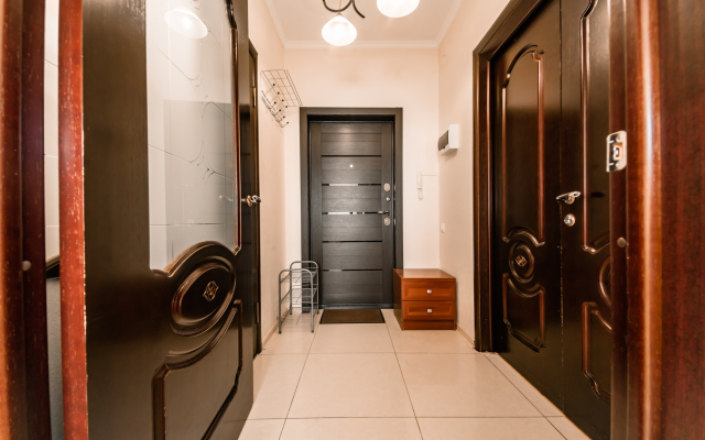 40 Let Pobedyi 1 Apartments