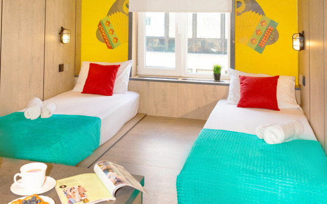 Квартира Студия у Метро Лесная