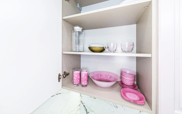 Luxury v Tsentre Sochi Flat