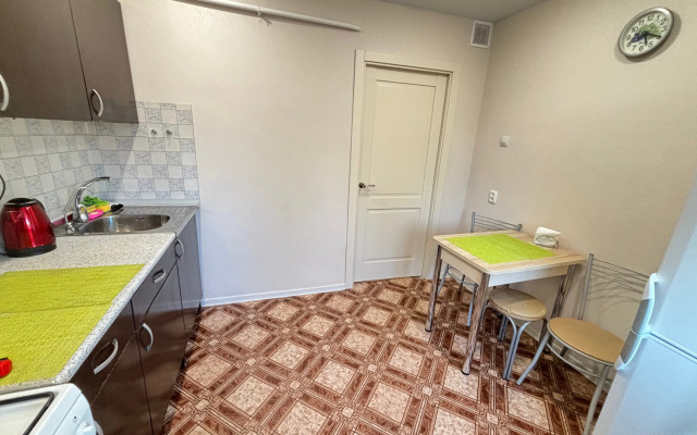 1 Komnatnaya U Akvaparka S Konditsionerom Flat