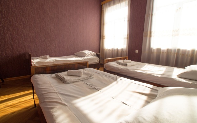 Irakli Guest House