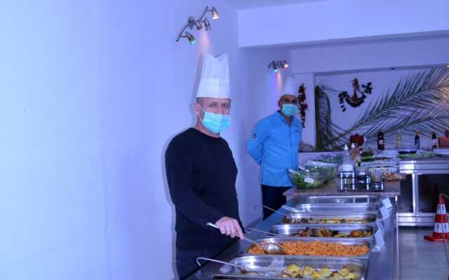 Sunpoint Family Hotel