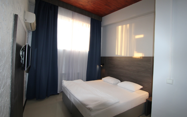 Отель Профотель