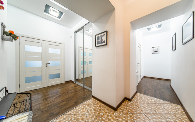 Квартира Евро 4-комнатная в Историческом Центре