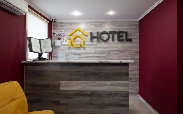 Hotel, IQHotel