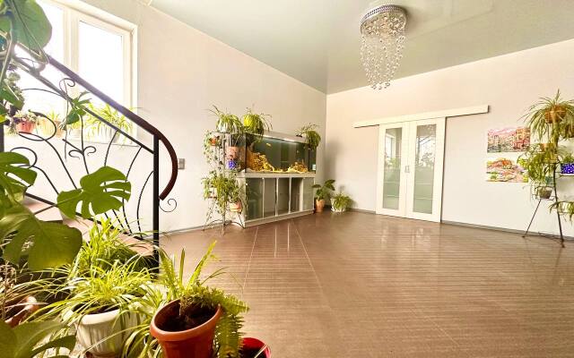 Relax Guest House