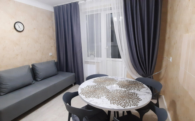 Na Prospekte Lenina 347 Flat