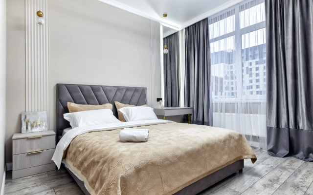 Vozle Khan-Shatyra i Mega Silkway Apartments