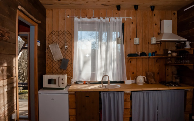 Grushovaya Voda Glamping