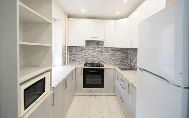 Квартира на Яшина 40 НаСутки35