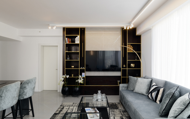High End & City View by FeelHome