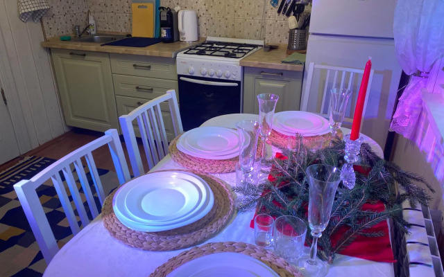 Частный дом Домик у воды