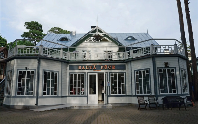 Balta Puce Hotel