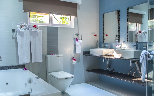Island Charm Of Praslin Villa