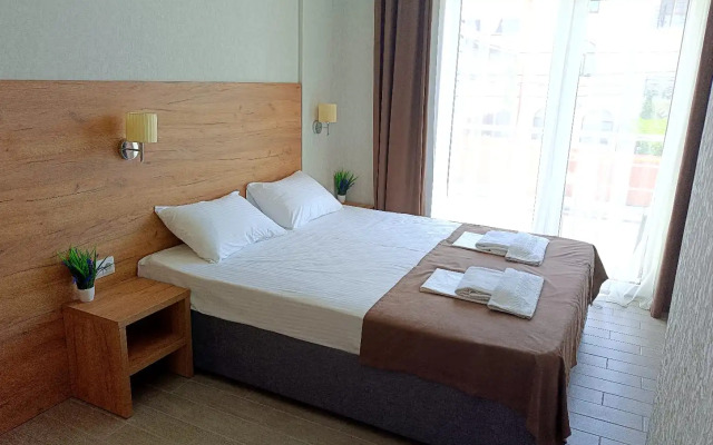 Amina Guest House