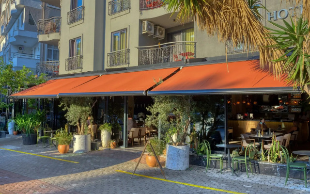 Aria Riva Apart Hotel