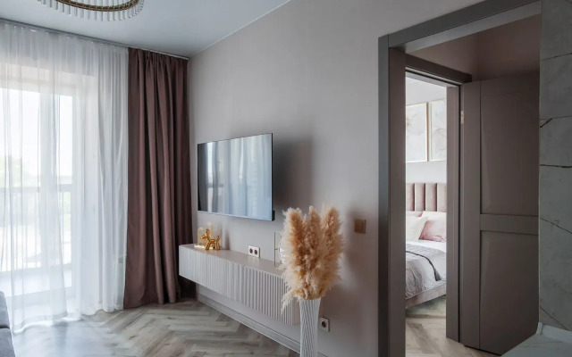KrasLoft V Zhk Bulvar Tsvetov Na 4 Chelovek Apartments