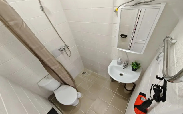 Studiya Po Tukhachevskogo 49/2-23 Flat