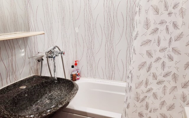 Апартаменты Красной армии 215