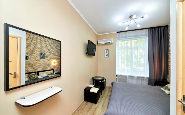 Apriori Hotel