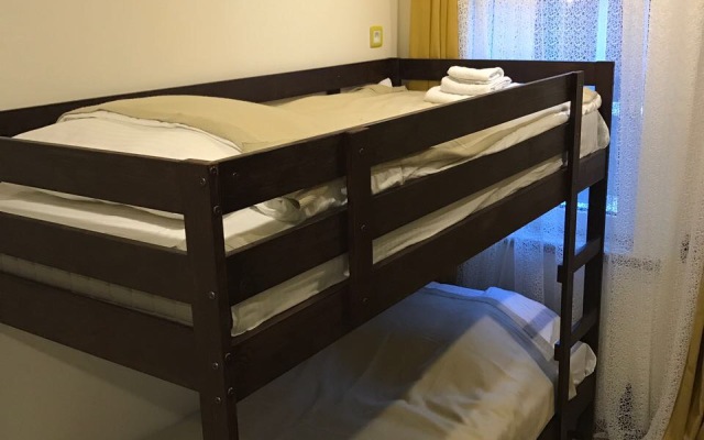 Meri-Tel Guest House