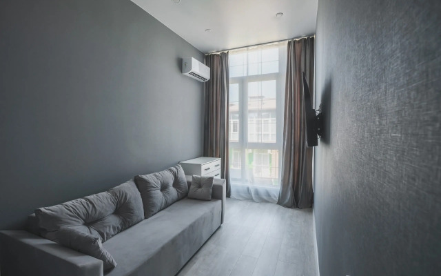 Red Apartments Art Layt Siti Leonardo Apartments
