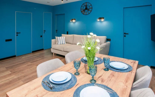 Na Dinamo 1A (#2) Apartments
