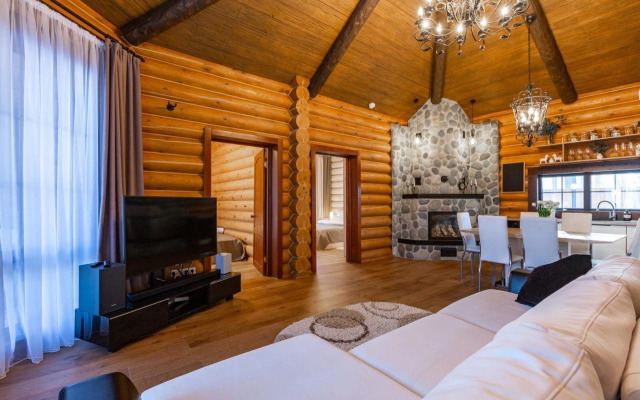 Частный Дом Избушка в Соснах с Бассейном и Хамамом