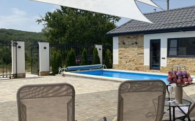 Частный дом на Лебединой