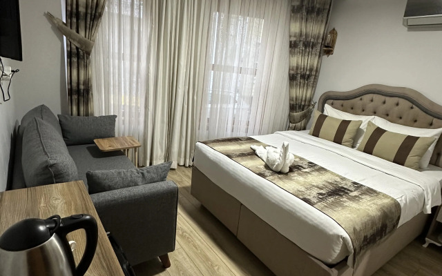 Отель Tree House