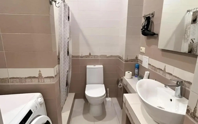 Studiya na Pervoj Linii Morya Flat