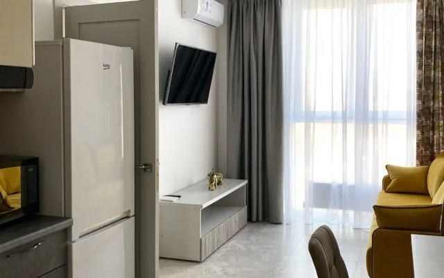 vidovye s krovat'yu i bol'shim balkonom, 17 etazh Apartments