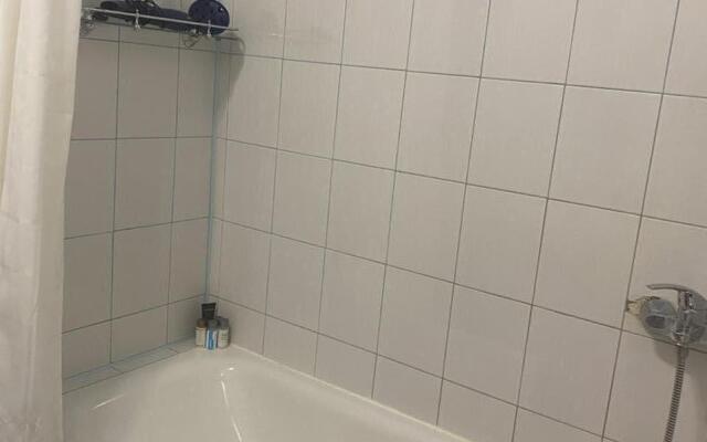 Zinina Vozle Uram I Naberezhnoy Apartments