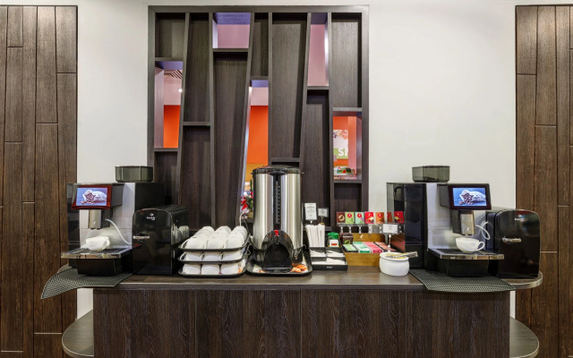 Cosmos Smart Voronezh Hotel