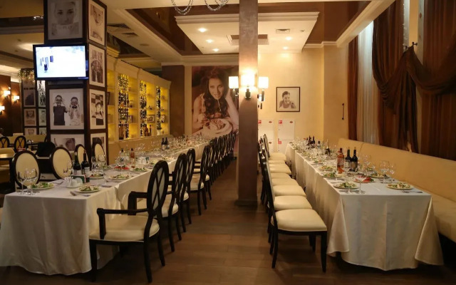 Hotel Grinn Biznes-Klass