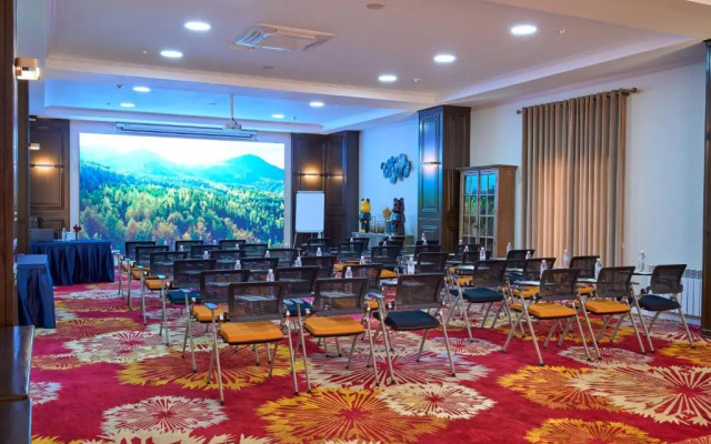 Garden Hotel & SPA