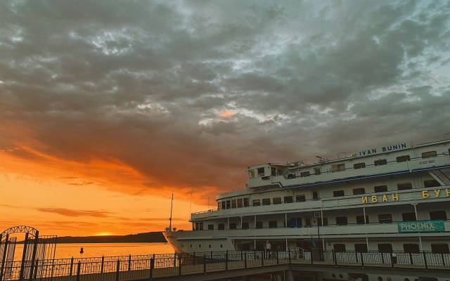 Semeynye na Naberezhnoy Apartments