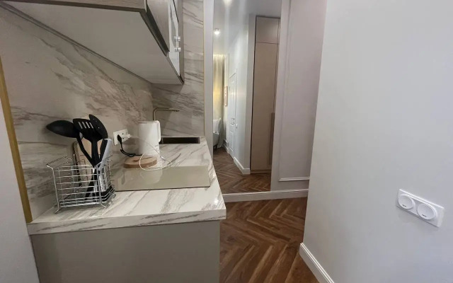 Uyutnaya studiya u Moskva-Siti Flat