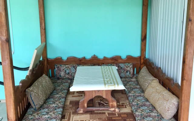 Faina Guest house