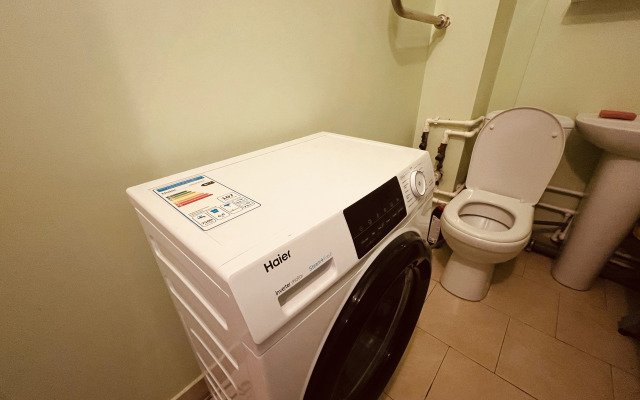 Апартаменты на Калашникова 7