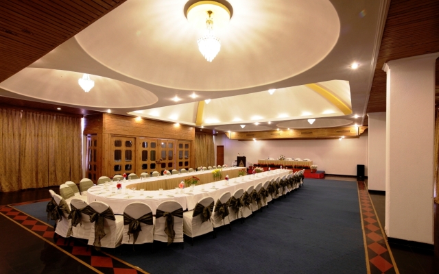 ManuAllaya the Resortspa Hotel