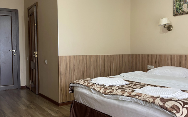 San Arda Hotel