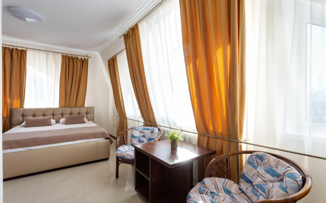 Irina Guest House