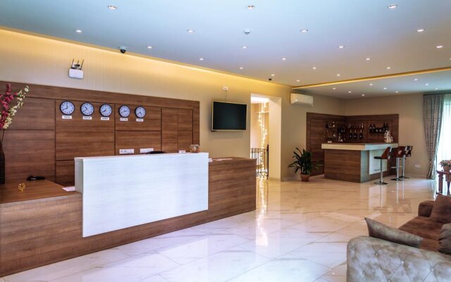 Cherry Garden Hotel